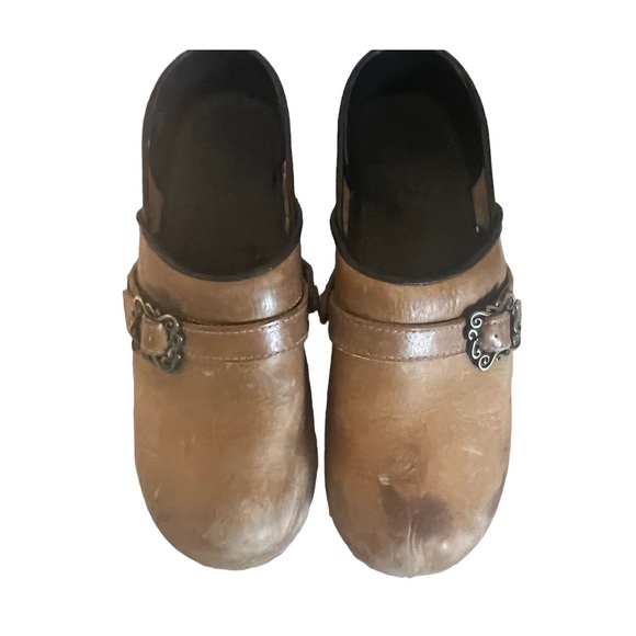 Sanitas Brown Leather Buckle Clog Slip On Size 39 US 8 - Picture 1 of 10